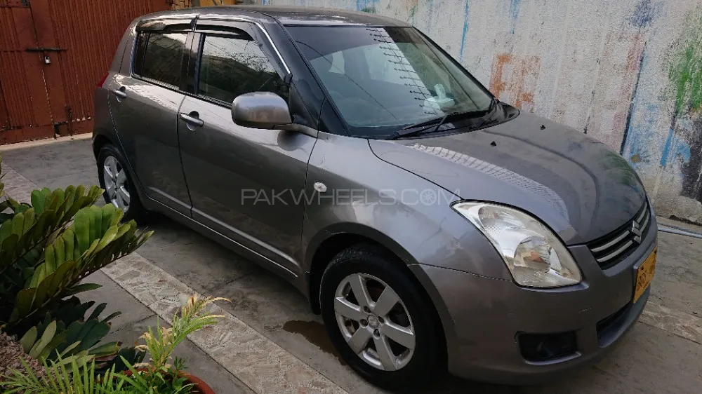 Suzuki Swift 2016 for Sale in Karachi Image-1