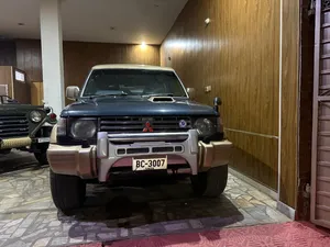 Mitsubishi Pajero Exceed Automatic 2.8D 1993 for Sale