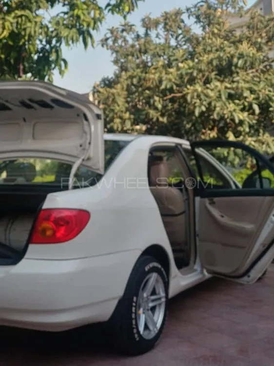 Toyota Corolla 2004 for Sale in Peshawar Image-1