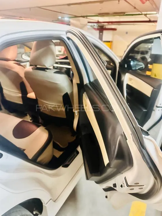 Toyota Corolla 2020 for Sale in Rawalpindi Image-1