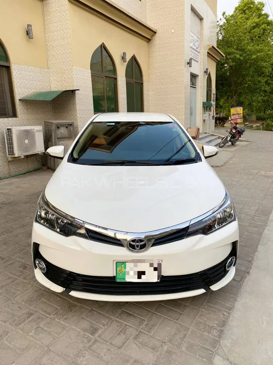 Toyota Corolla 2018 for Sale in Lahore Image-1
