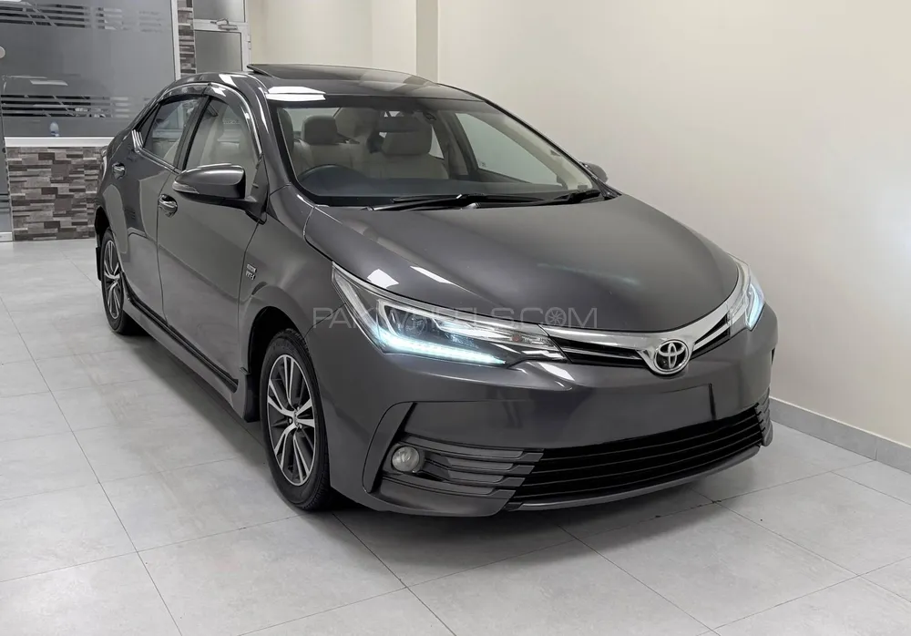 Toyota Corolla 2019 for Sale in Karachi Image-1