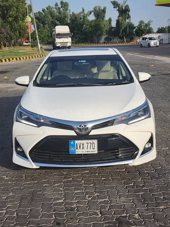 Toyota Corolla 2022 for Sale in Peshawar Image-1