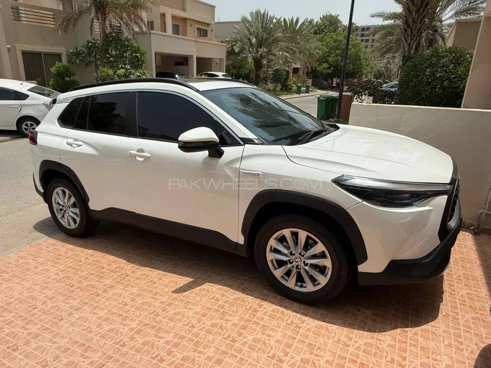 Toyota Corolla Cross 2024 for Sale in Karachi Image-1