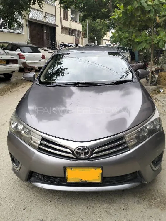 Toyota Corolla 2014 for Sale in Karachi Image-1
