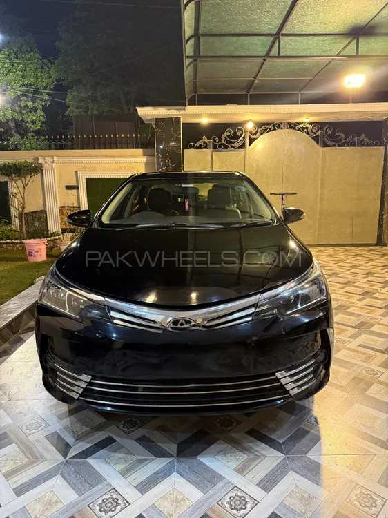 Toyota Corolla 2018 for Sale in Lahore Image-1
