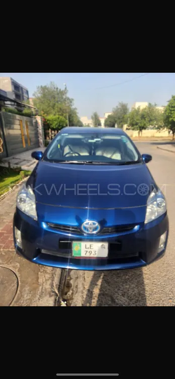 Toyota Prius 2014 for Sale in Lahore Image-1