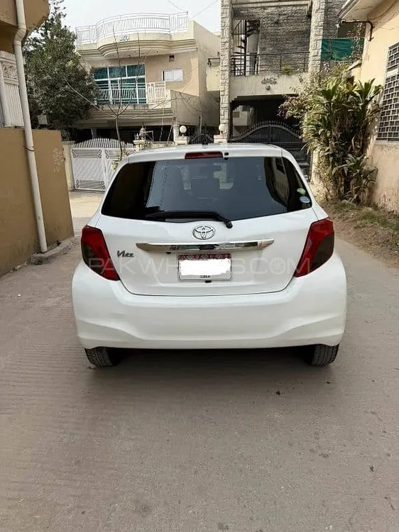 Toyota Vitz 2013 for Sale in Swabi Image-1