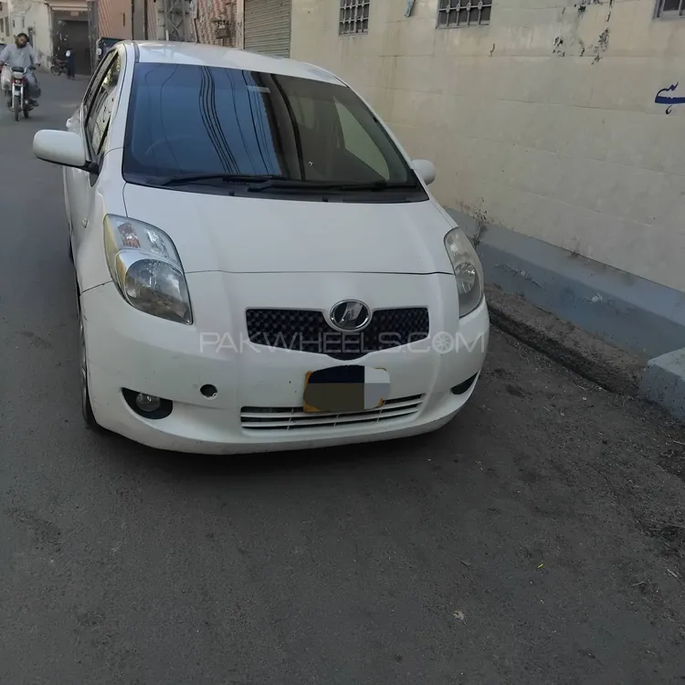 Toyota Vitz 2005 for Sale in Quetta Image-1