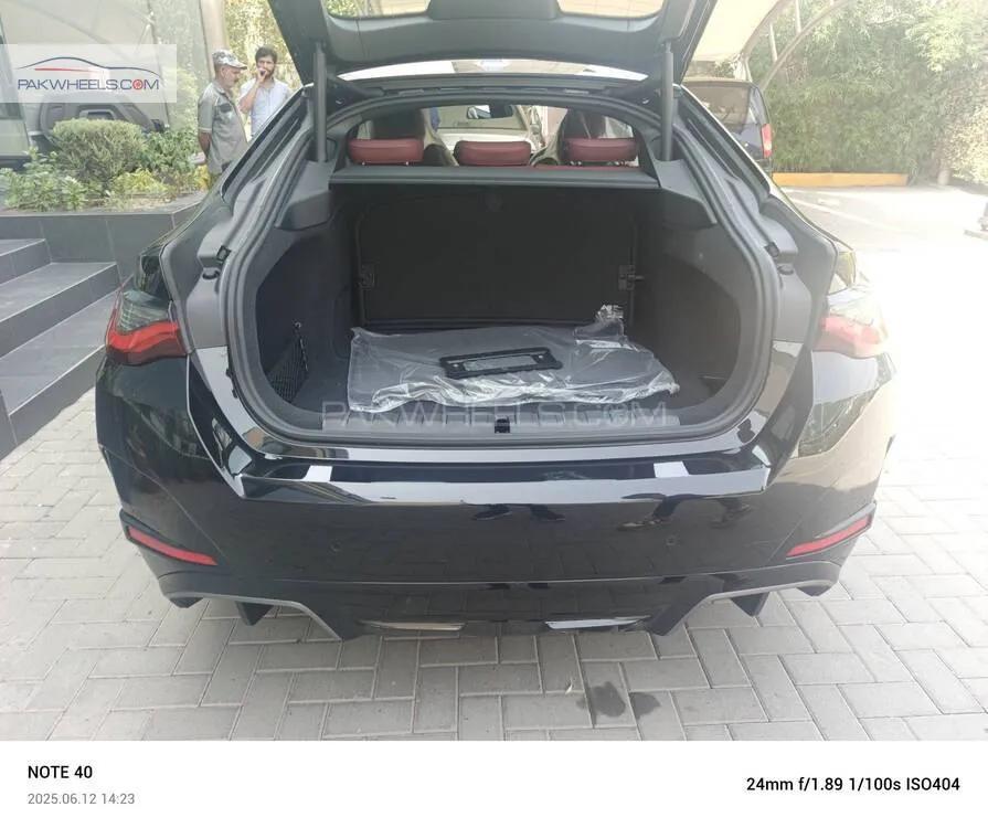 BMW i4 2025 for Sale in Faisalabad BMW i4 2025 for Sale in Faisalabad Image-7