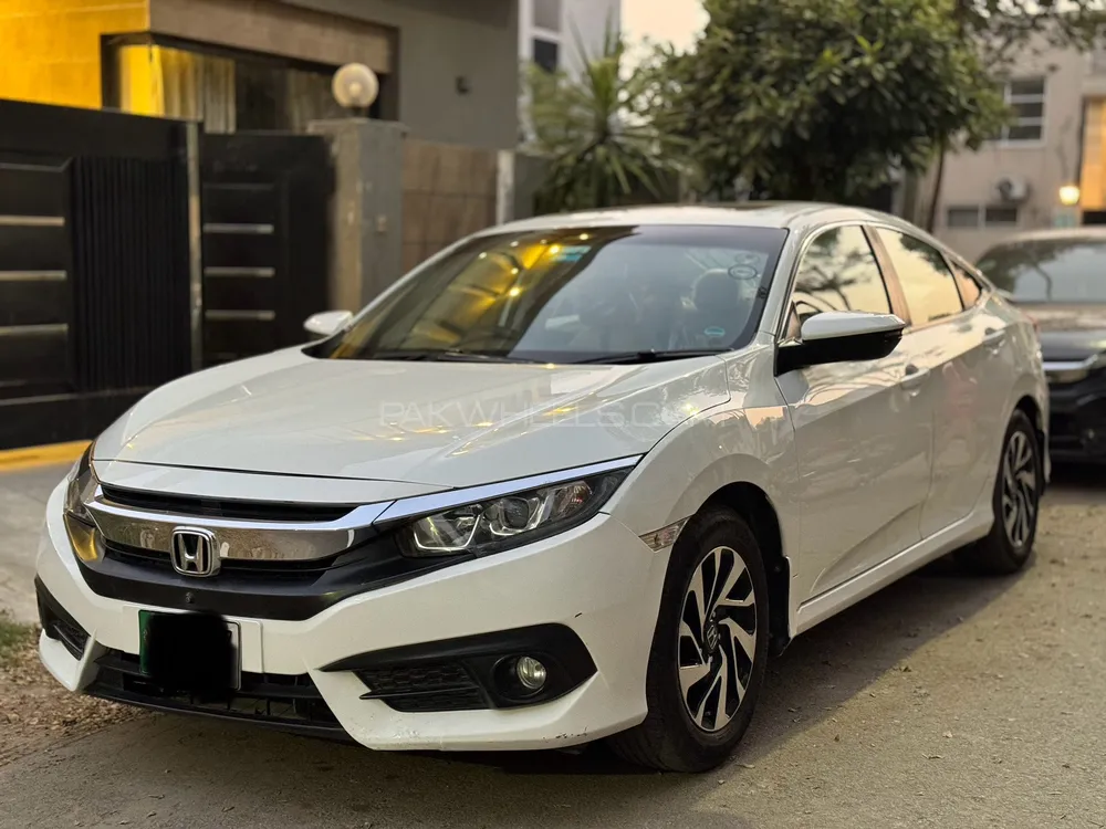 Honda Civic 2017 for Sale in Lahore Image-1