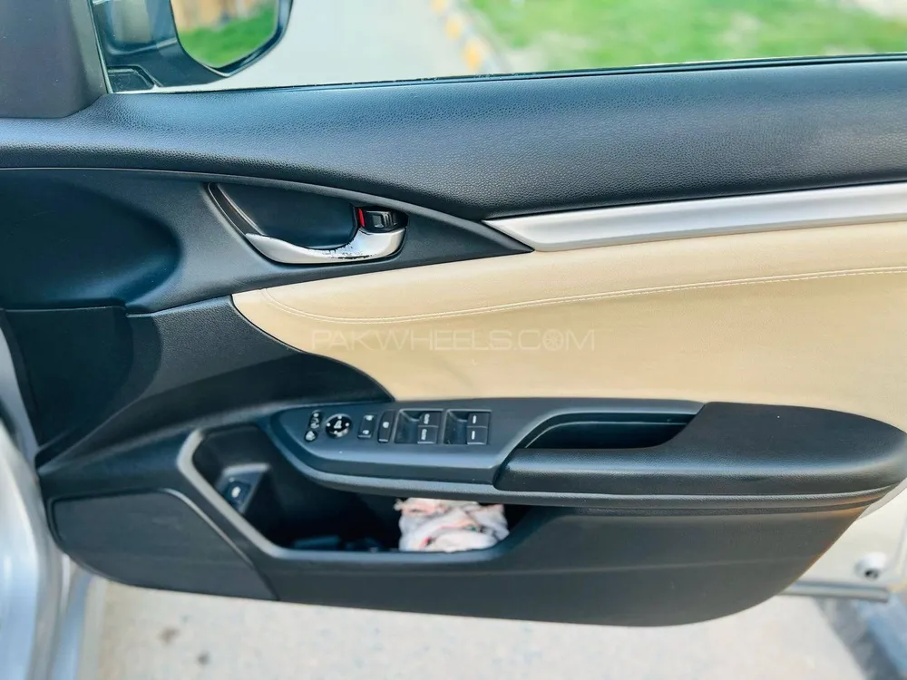Honda Civic 2018 for Sale in Jhang Image-1