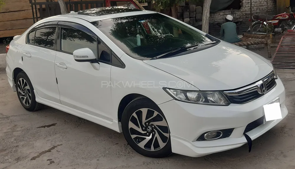 Honda Civic 2013 for Sale in Peshawar Image-1