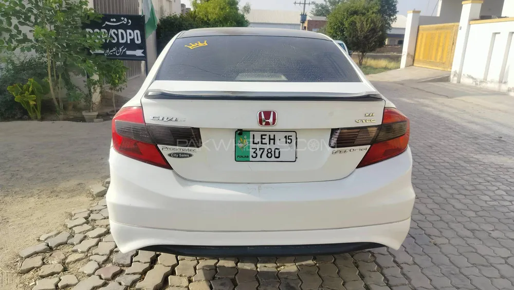 Honda Civic 2015 for Sale in Okara Image-1