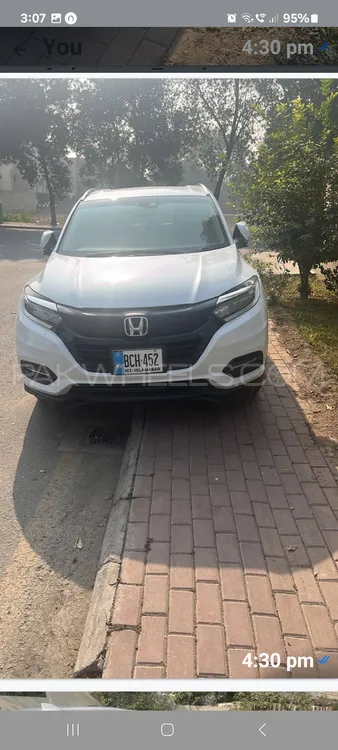 Honda Vezel 2018 for Sale in Islamabad Image-1