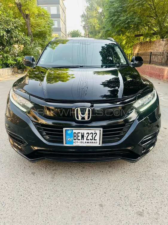 Honda Vezel 2019 for Sale in Lahore Image-1