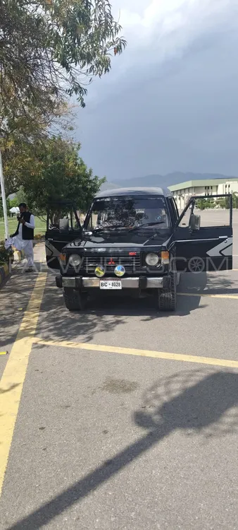 Mitsubishi Pajero 1985 for Sale in Islamabad Image-1