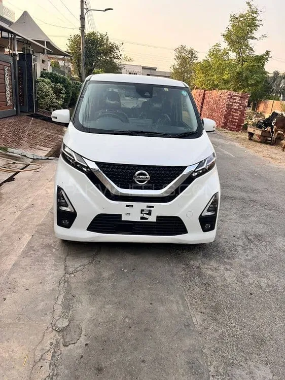 Nissan Dayz 2025 for Sale in Gujranwala Image-1