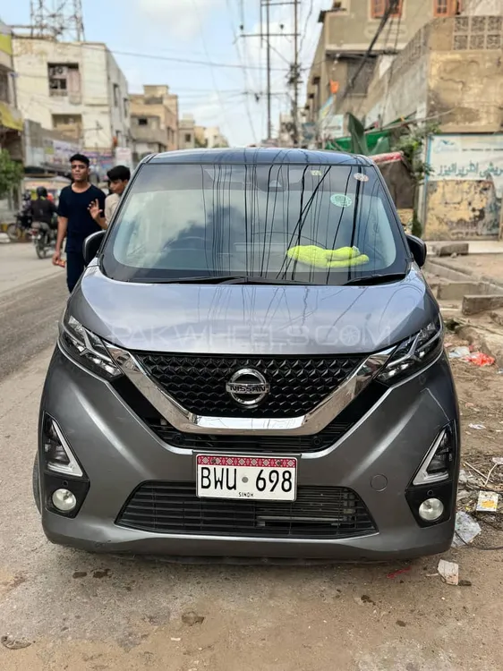 Nissan Dayz Highway Star 2019 for Sale in Karachi Image-1