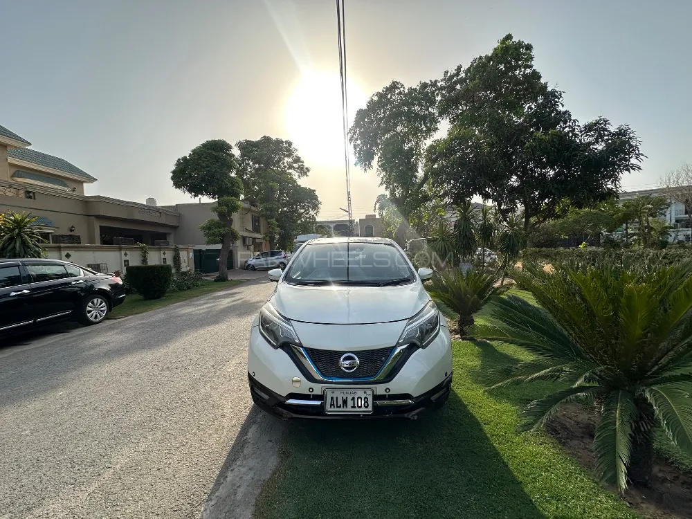 Nissan Note 2019 for Sale in Lahore Image-1
