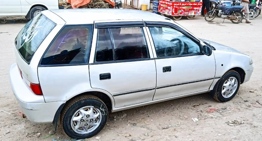 Suzuki Cultus 2004 for Sale in Karachi Image-1
