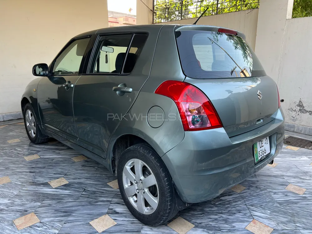 Suzuki Swift 2013 for Sale in Lahore Image-1