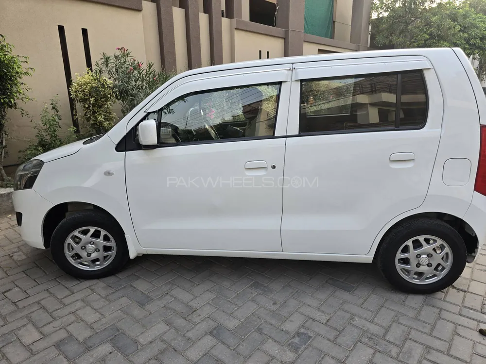 Suzuki Wagon R 2021 for Sale in Faisalabad Image-1