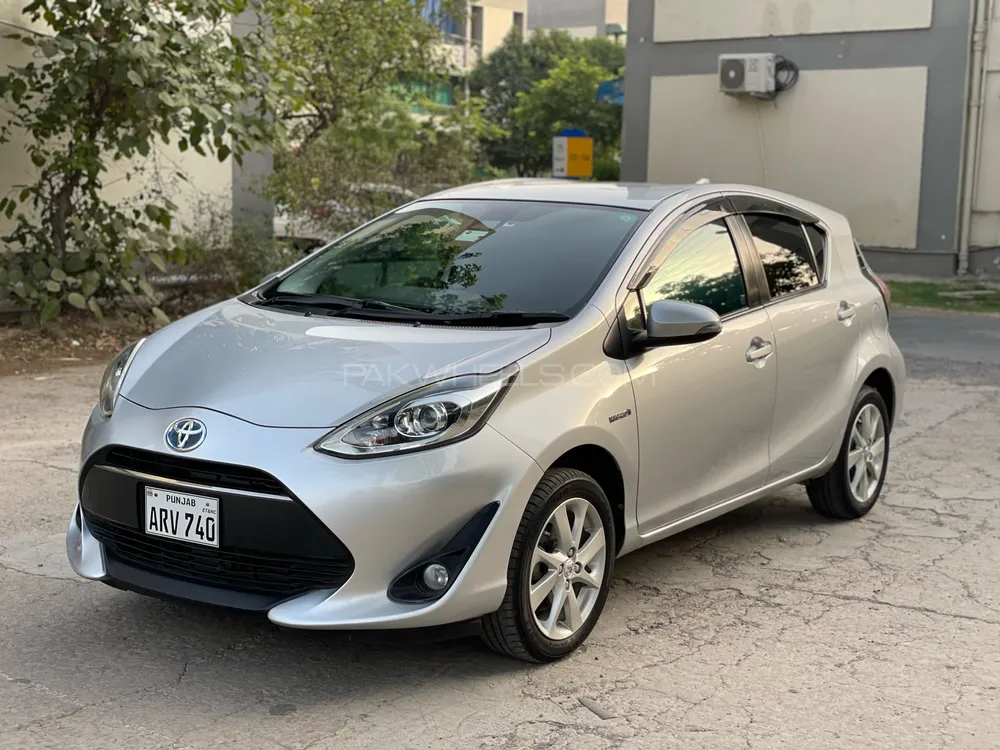 Toyota Aqua 2018 for Sale in Lahore Image-1