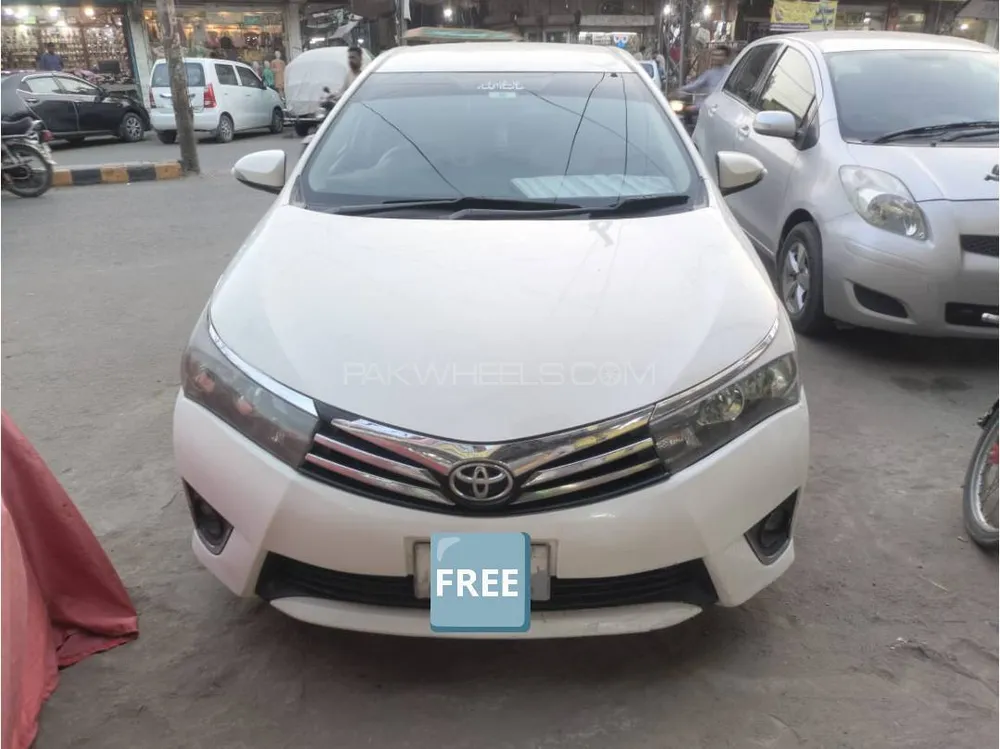 Toyota Corolla 2015 for Sale in Sargodha Image-1