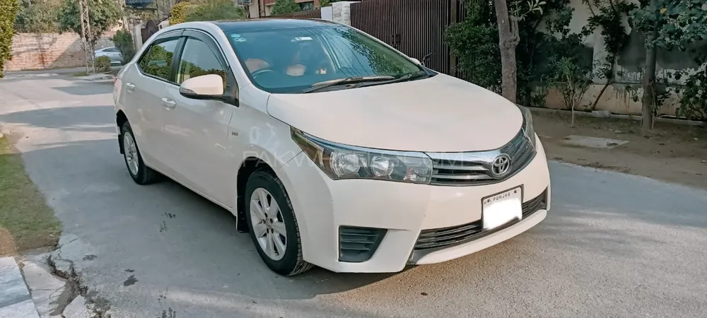 Toyota Corolla 2017 for Sale in Lahore Image-1