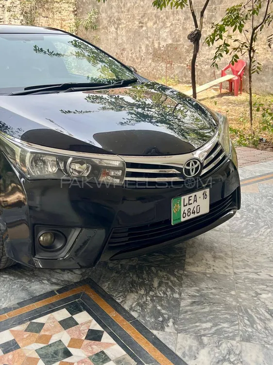 Toyota Corolla 2015 for Sale in Sialkot Image-1
