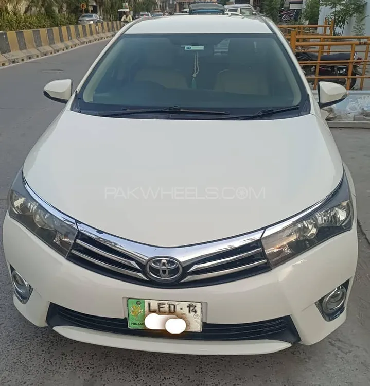 Toyota Corolla 2014 for Sale in Gujrat Image-1