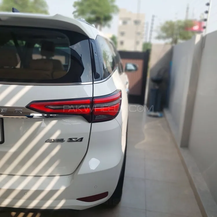 Toyota Fortuner 2022 for Sale in Lahore Image-1