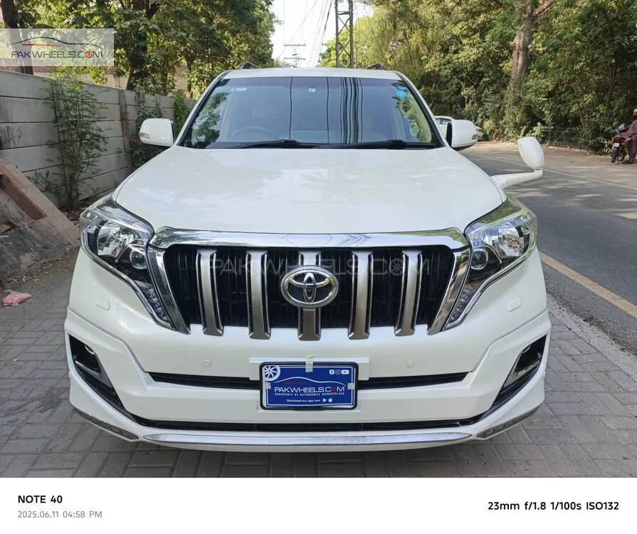 Toyota Prado 2017 for Sale in Lahore Image-1