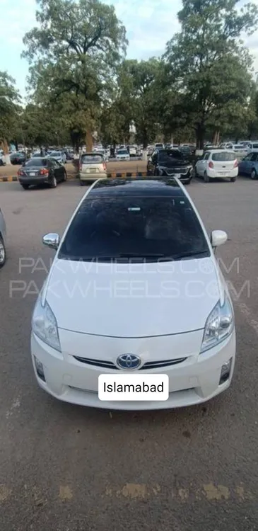 Toyota Prius 2010 for Sale in Bannu Image-1