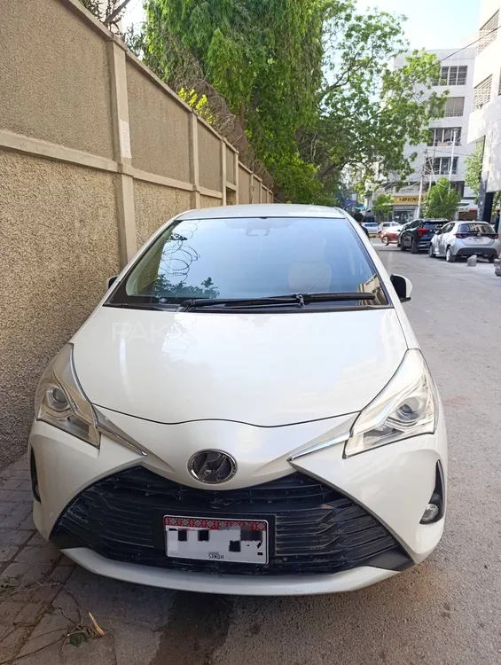 Toyota Vitz 2019 for Sale in Karachi Image-1