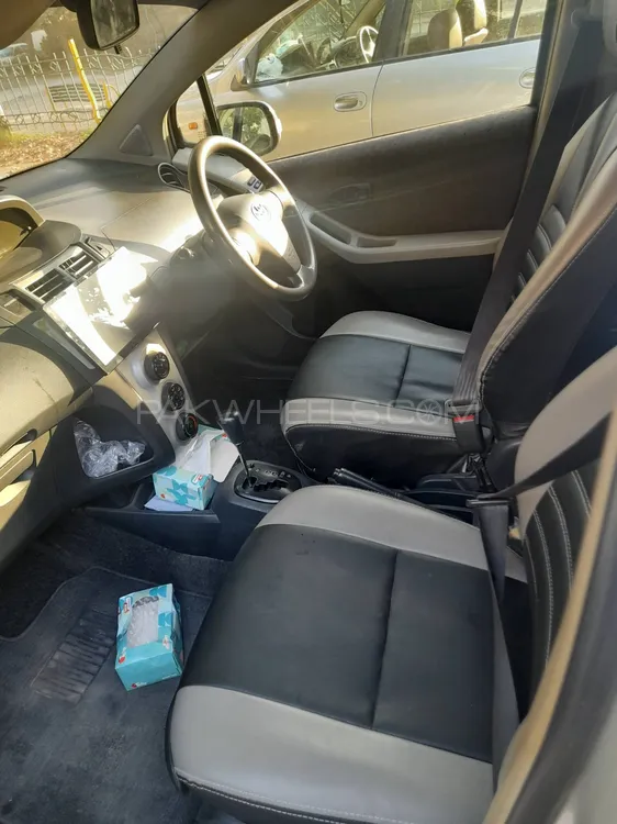 Toyota Vitz 2007 for Sale in Islamabad Image-1
