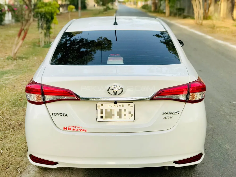 Toyota Yaris Sedan 2021 for Sale in Sheikhupura Image-1