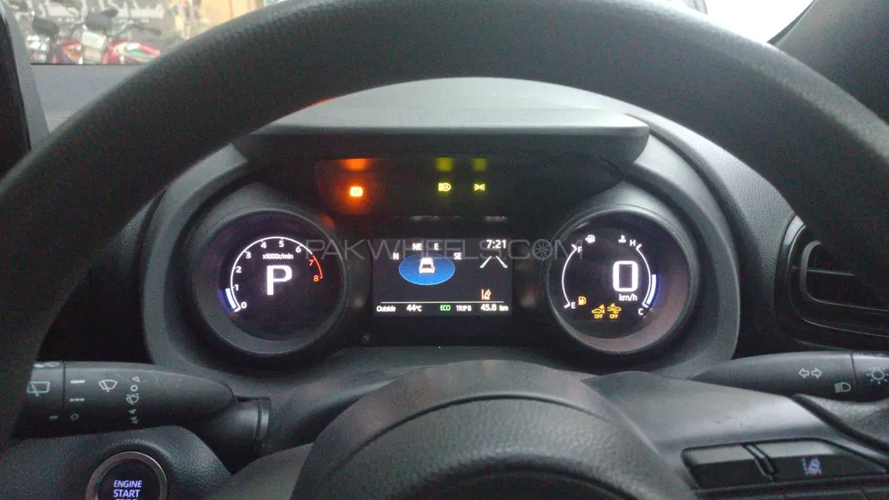 Toyota Yaris Hatchback 2020 for Sale in Islamabad Image-1