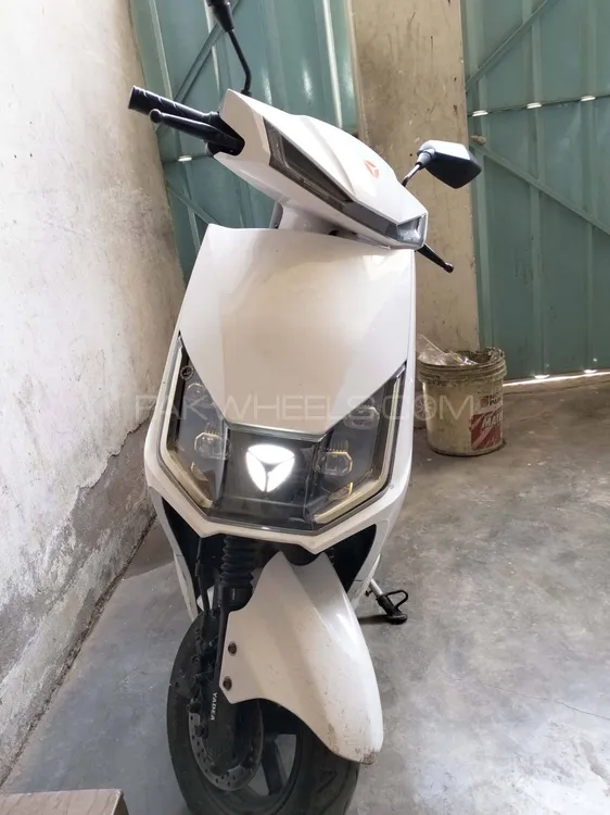 Yadea T5 2024 for Sale Image-1