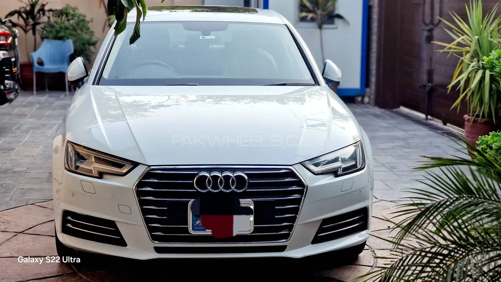 Audi A4 2017 for Sale in Islamabad Image-1