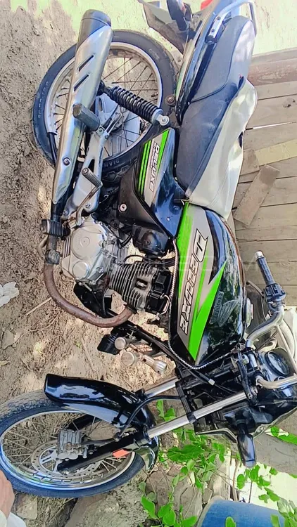 Honda CG 125 Deluxe 2012 for Sale Image-1