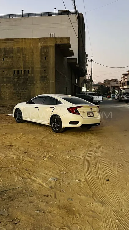 Honda Civic 2017 for Sale in Karachi Image-1
