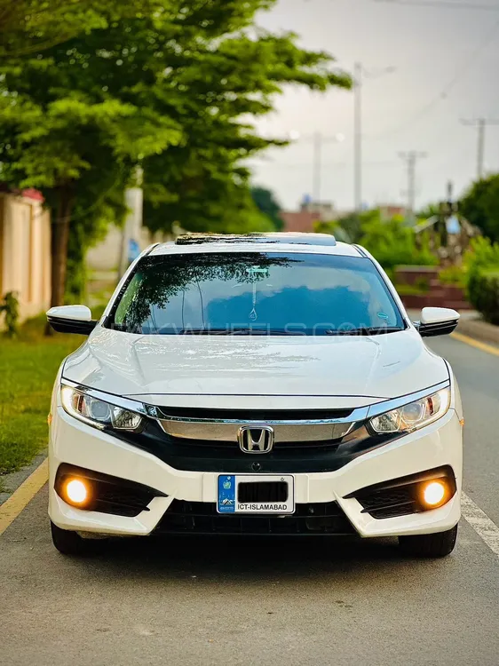 Honda Civic 2018 for Sale in Faisalabad Image-1