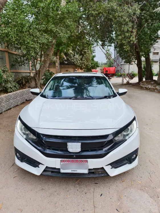 Honda Civic 2018 for Sale in Karachi Image-1