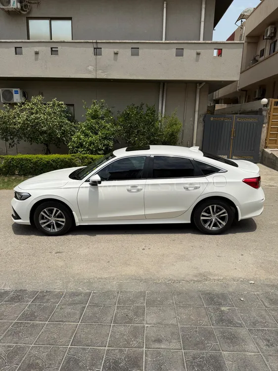 Honda Civic 2025 for Sale in Islamabad Image-1