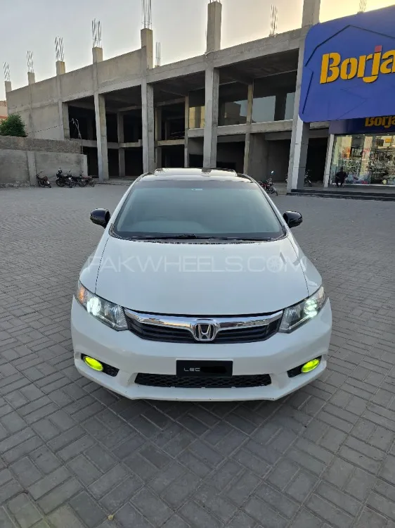 Honda Civic 2014 for Sale in Multan Image-1