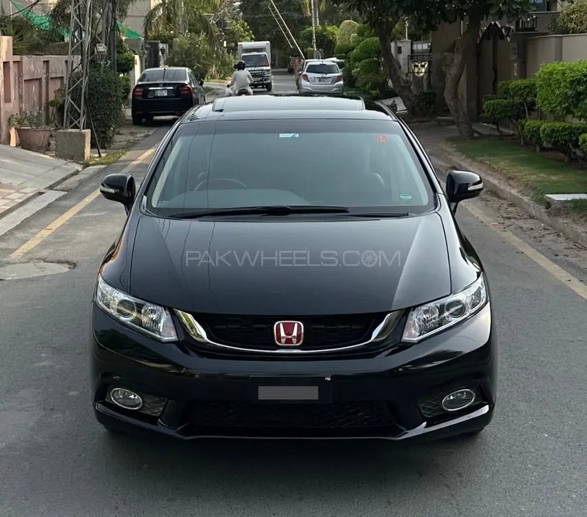 Honda Civic 2015 for Sale in Lahore Image-1