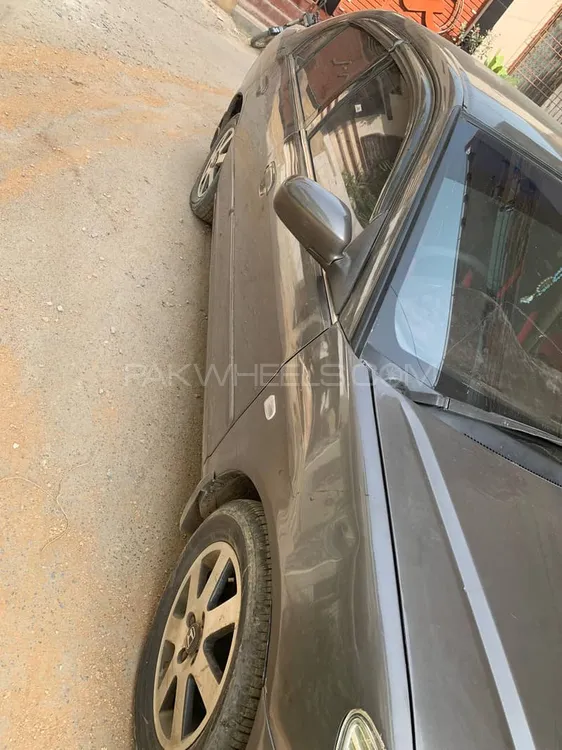 Honda Civic 2005 for Sale in Karachi Image-1