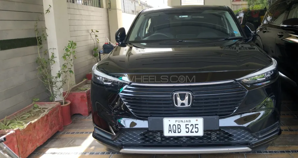 Honda HR-V 2022 for Sale in Lahore Image-1